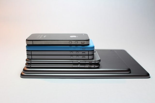 kontakty z androida na iphone