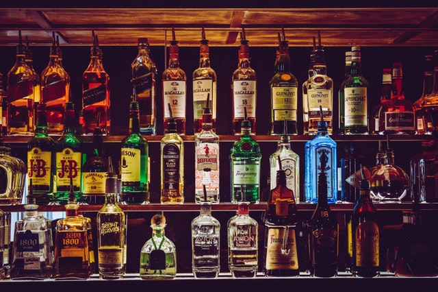 butelki whisky