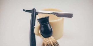 Jak utrzymać twarz w nienagannym stanie? Kompletujemy zestaw do golenia