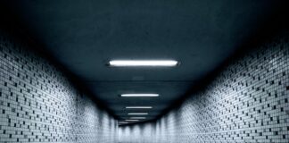 Systemy oświetlenia zewnętrznego dla obiektów komercyjnych
