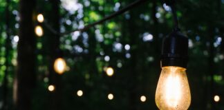 Ekonomiczne rozwiązania w systemach oświetlenia zewnętrznego