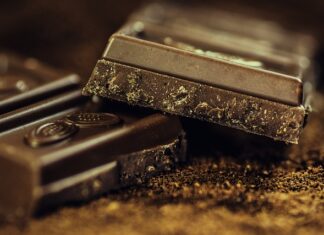 Czy gorzka czekolada podnosi poziom cukru we krwi?